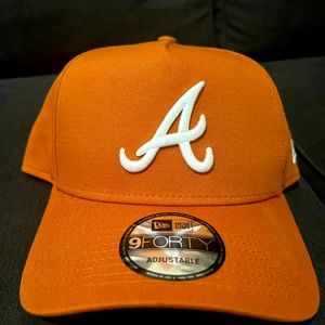 Atlanta Braves 9Forty Adjustable SnapBack Hat Rust/Gold